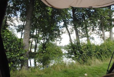 lovsjo1 Uitzicht vanuit de tent op het meer